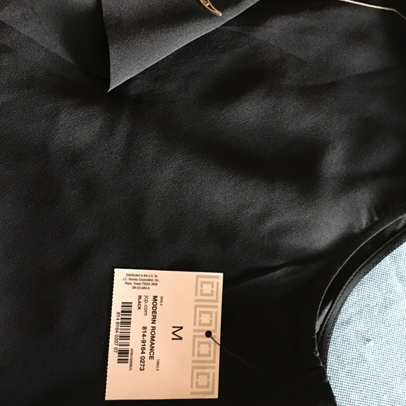 Liz Claiborne Blouse - Picture 3 of 3